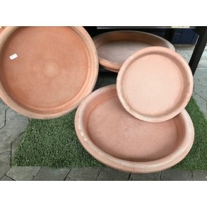 Underfade og krukkef&oslash;dder