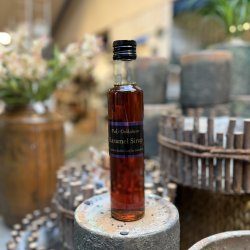 Dressing og sirup fra Puk's Delikatesser