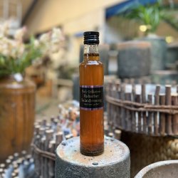 Dressing og sirup fra Puk's Delikatesser