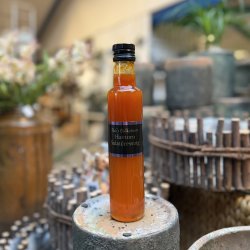 Dressing og sirup fra Puk's Delikatesser