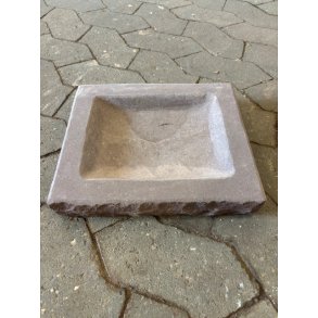 Fuglebad r�d granit