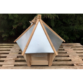Fuglehus med net, zinktag 44