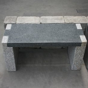 Granitb�nk m/poleret s�de