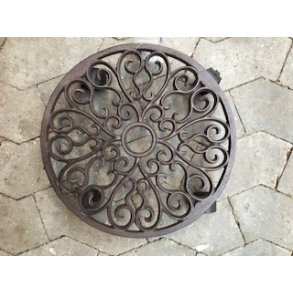 Rullefod i brunt jern